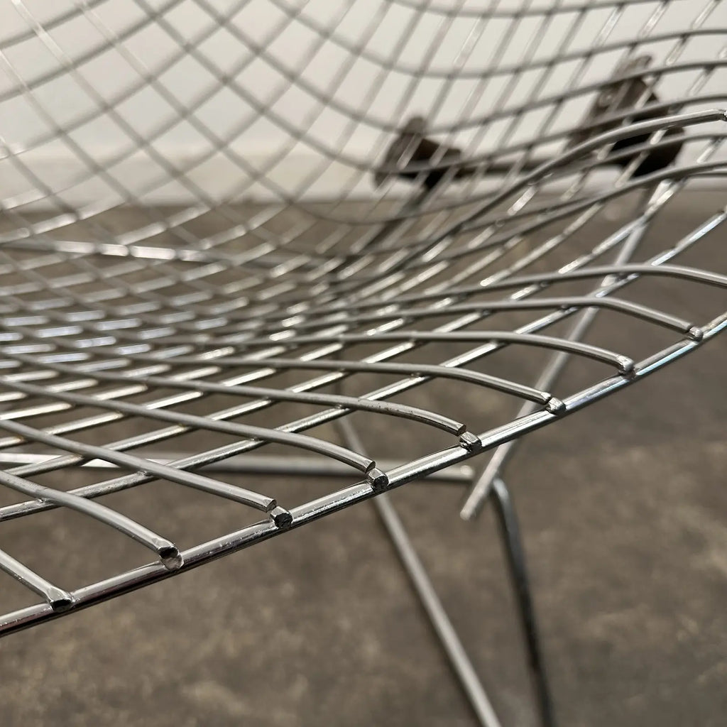 Mid Century Modern Wide Large Diamond Bertoia Chair