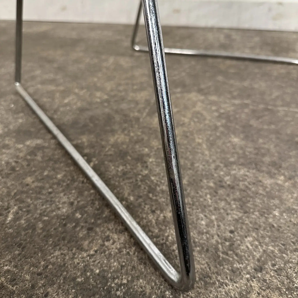 Mid Century Modern Wide Large Diamond Bertoia Chair