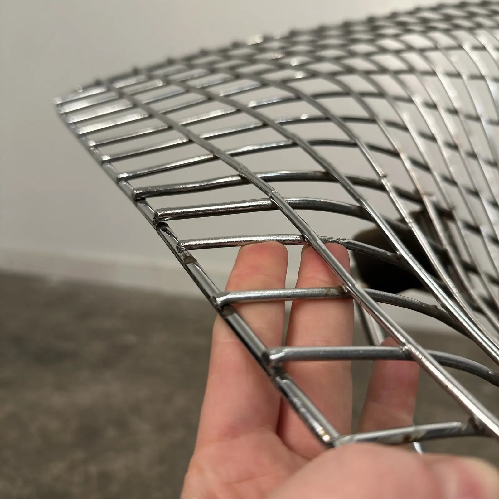 Mid Century Modern Wide Large Diamond Bertoia Chair