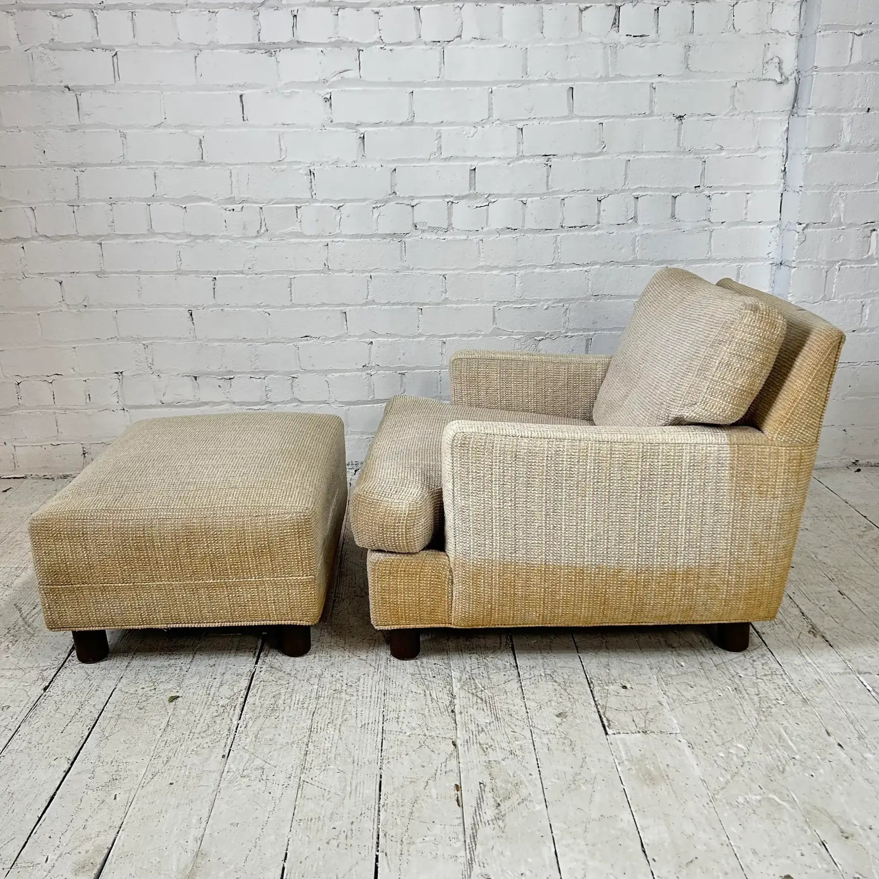 Mid Century Modern Lounge Chair With Ottoman Selig (Needs Recovered)