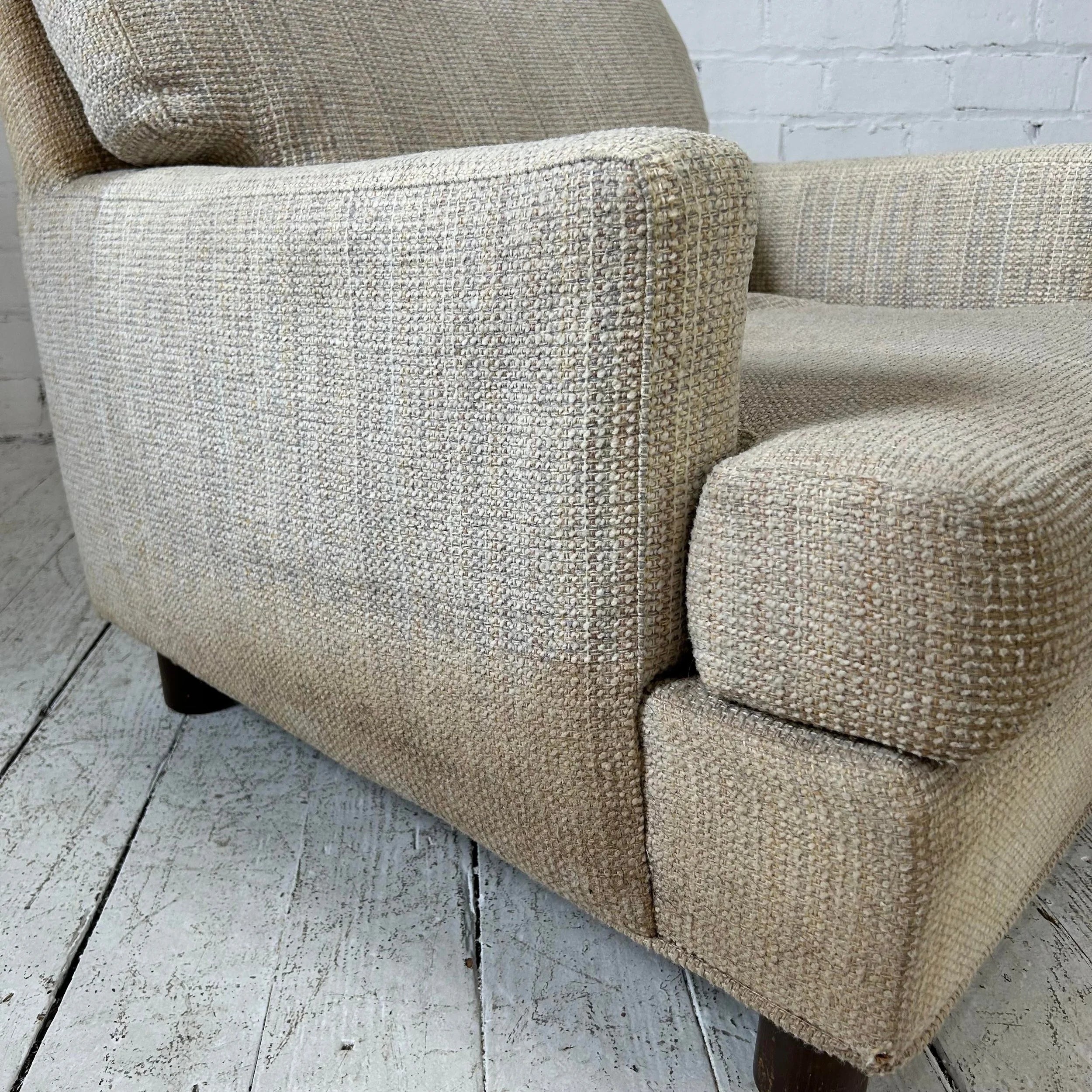 Selig Lounge Chair