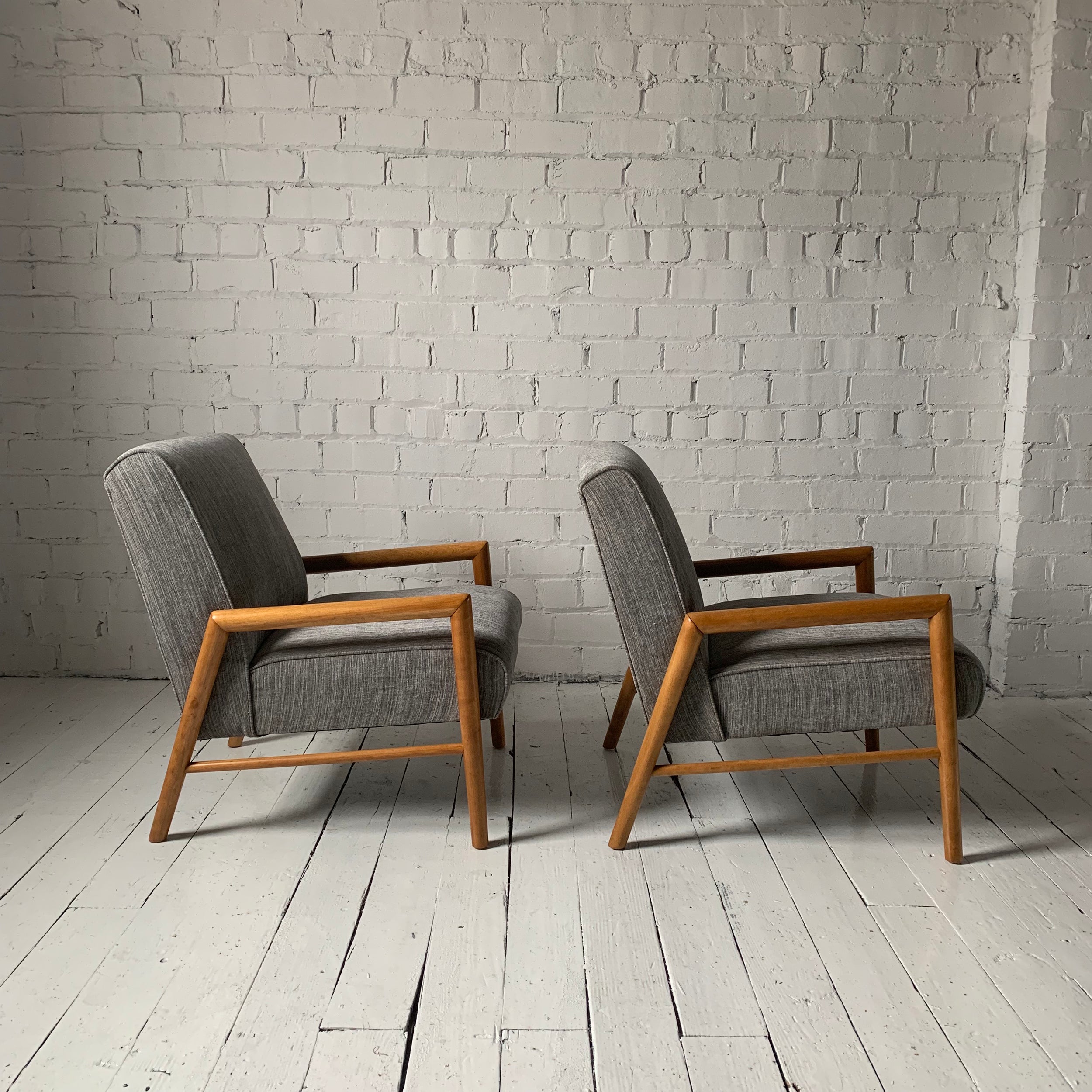 Pair of Leslie Diamond for Conant Ball Lounge Chairs