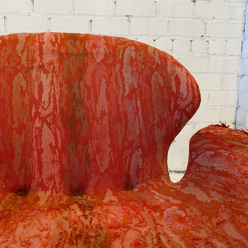 Mid Century Scandinavian Iris Tulip Swivel Base Club Chair