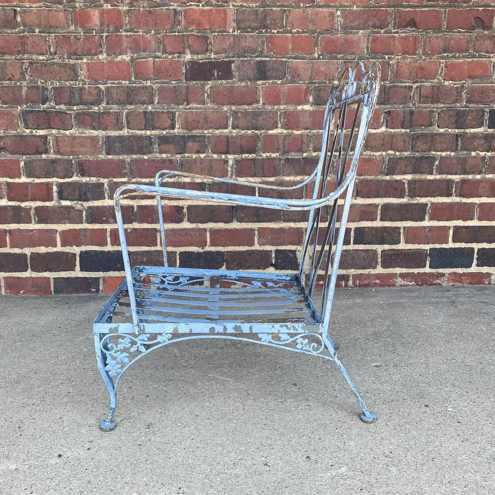 Mid Century Woodard Wrought Iron Outdoor Lounge Chair Early New Orleans Pattern