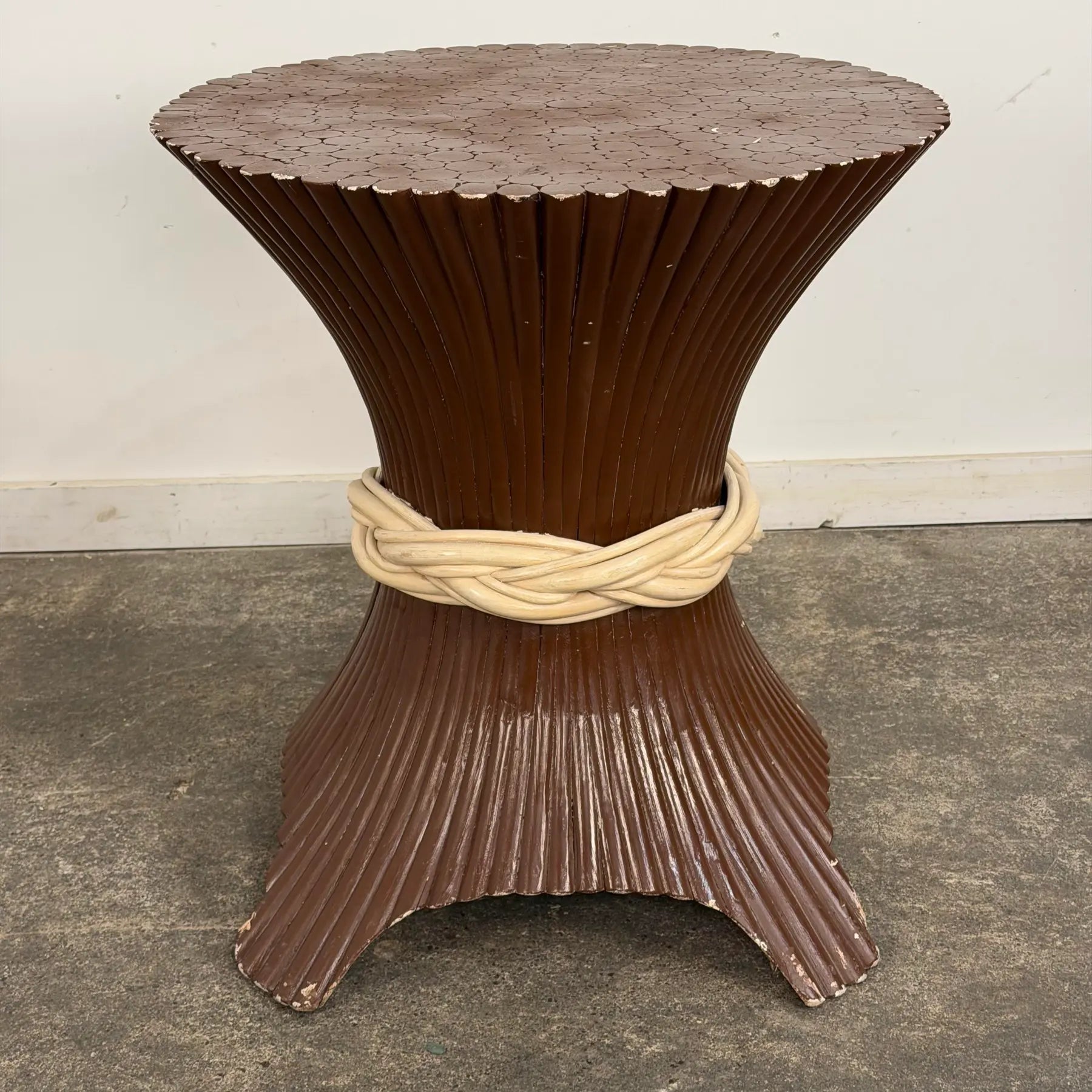 Modern Regency Sheaf of Wheat Pedestal Table