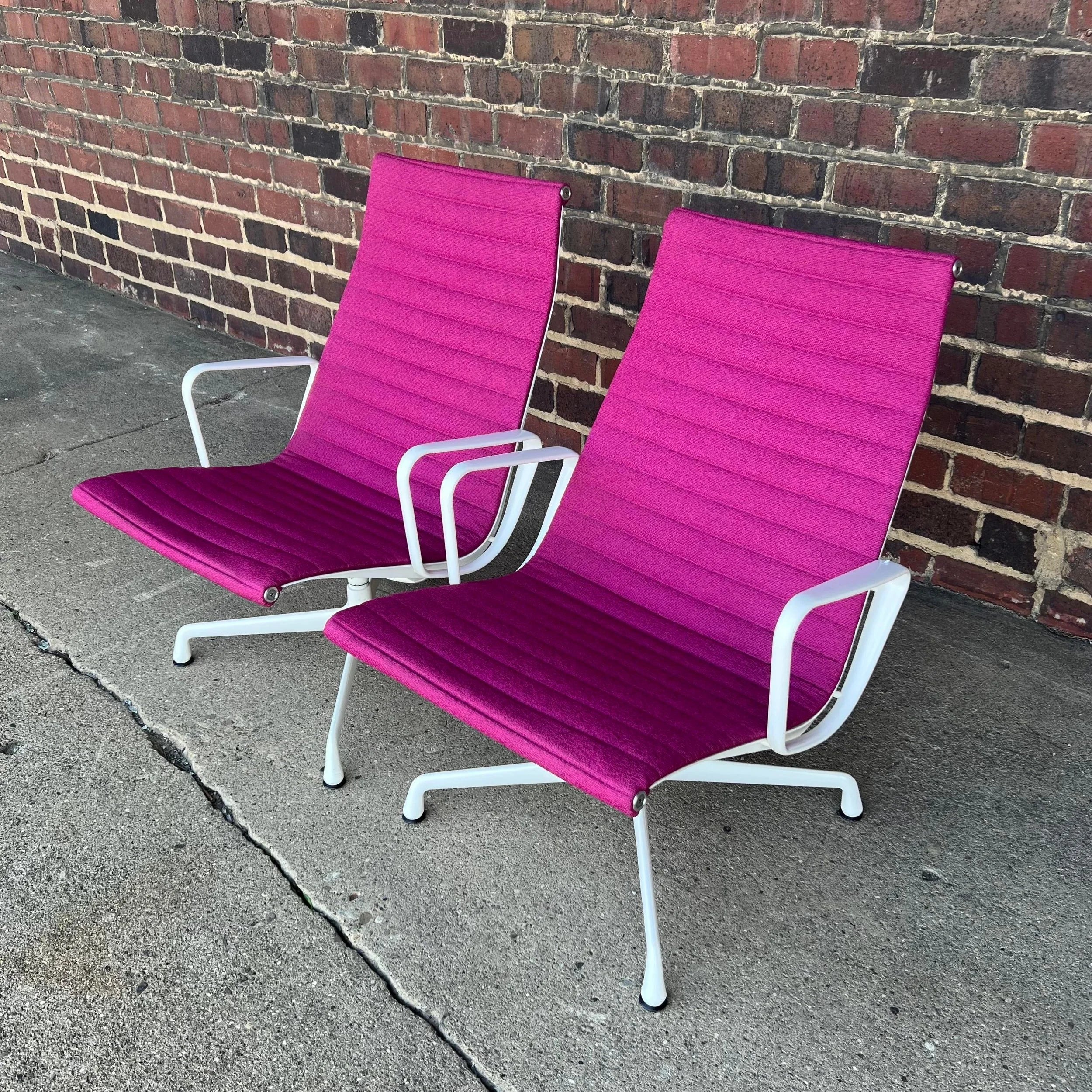 Pair of Eames Herman Miller Aluminum Group Lounge Chairs White Frames and Pink Fabric