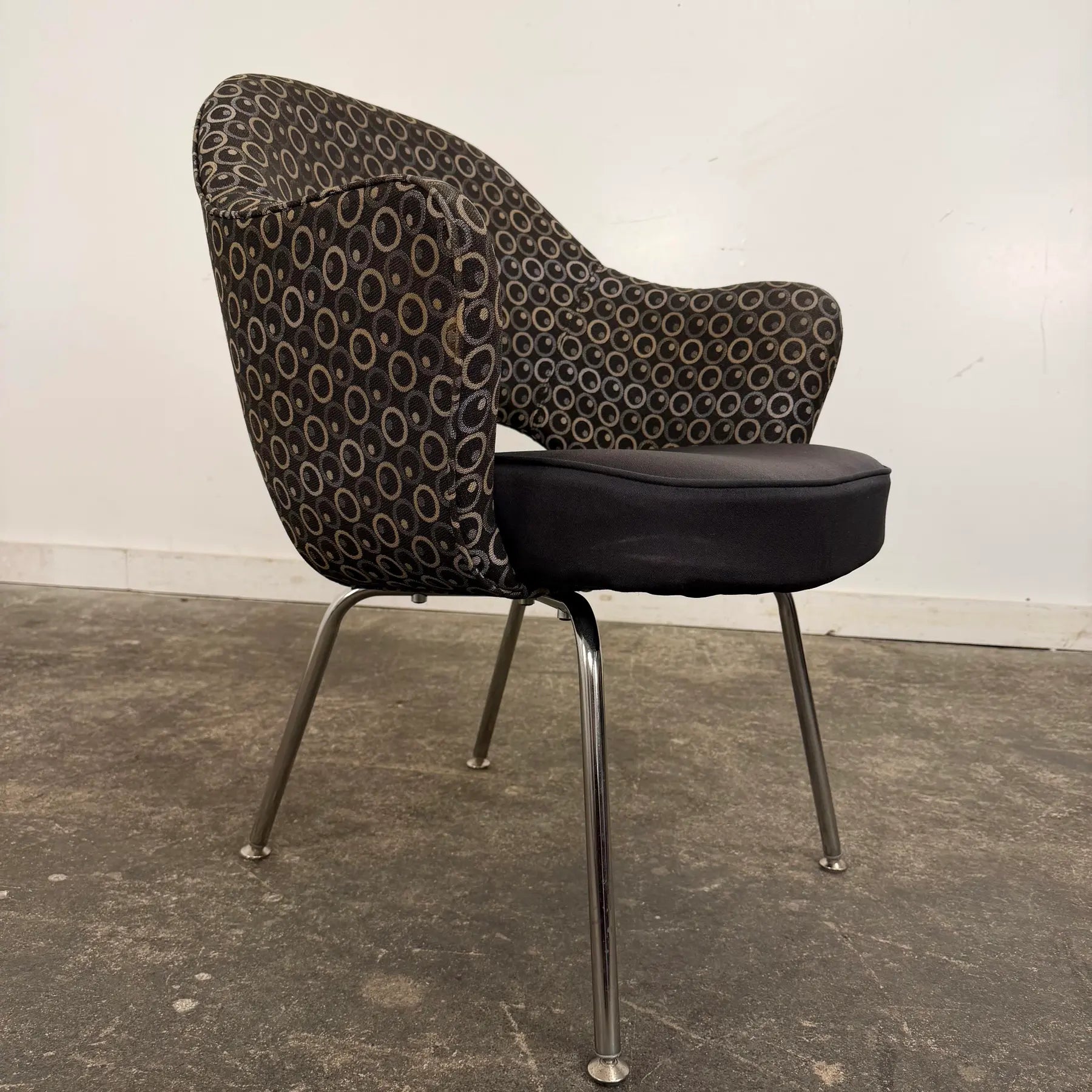 Pair of Eero Saarinen for Knoll Executive Armchairs
