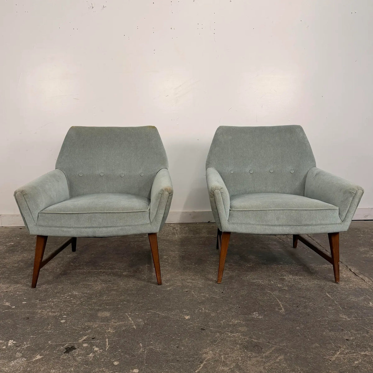 Pair of Mid-Century Modern Atomic Style Lounge Chairs