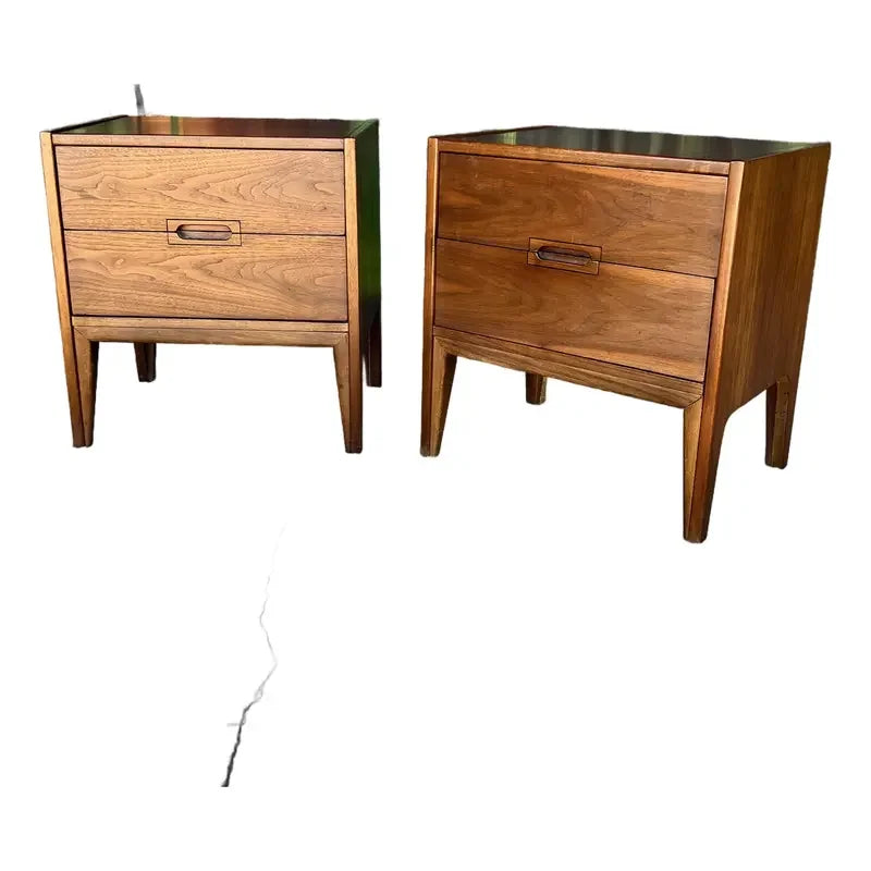 Pair of United Furniture Mid Century Modern Nightstands