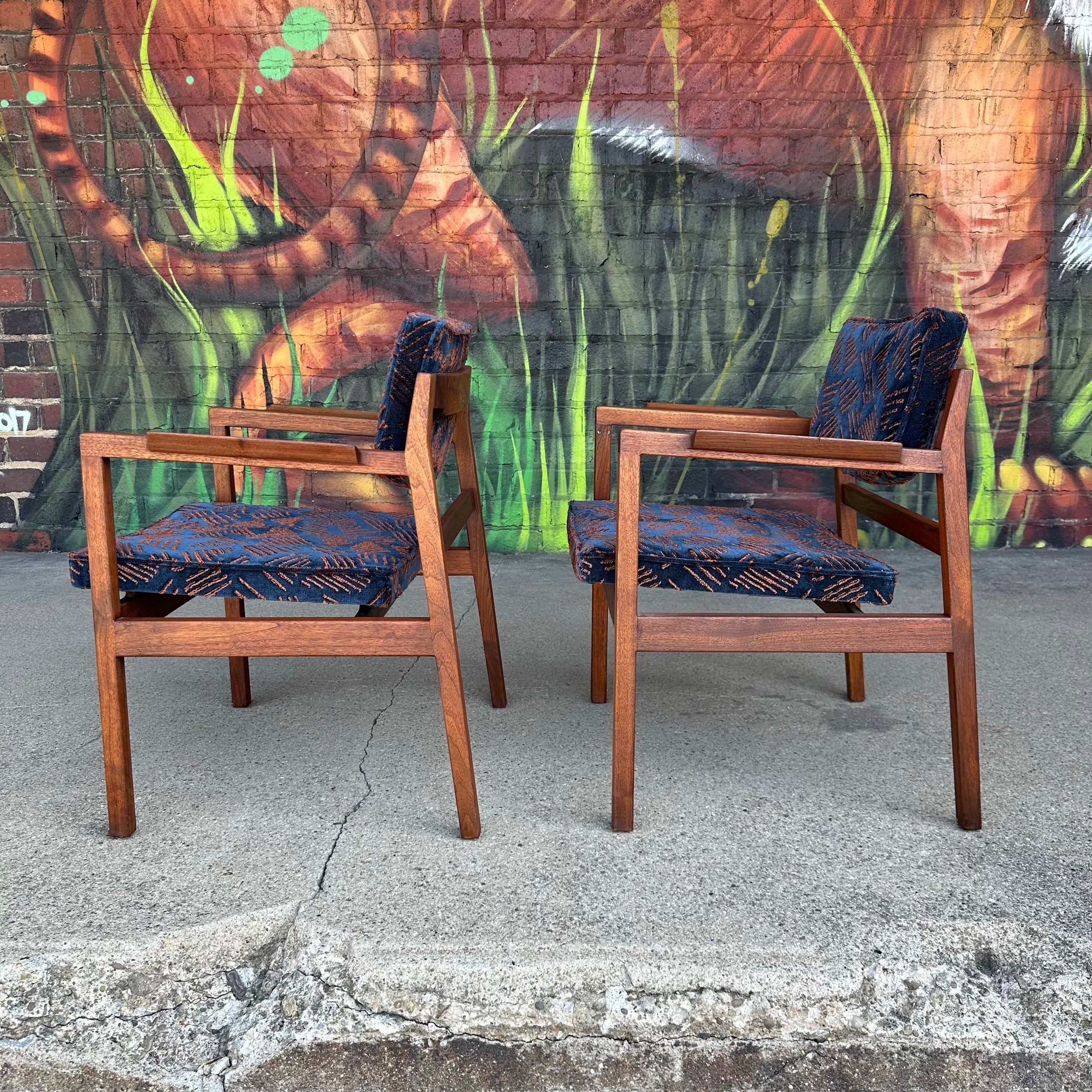 Pair of Walnut Jens Risom Arm Chairs Newly Upholstered in Jack Lenor Larsen Fabric