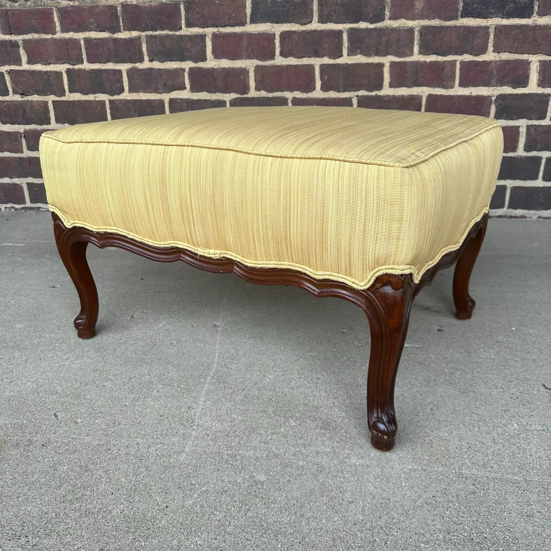Set of 3 Ottomans for Chair Large Tomasville