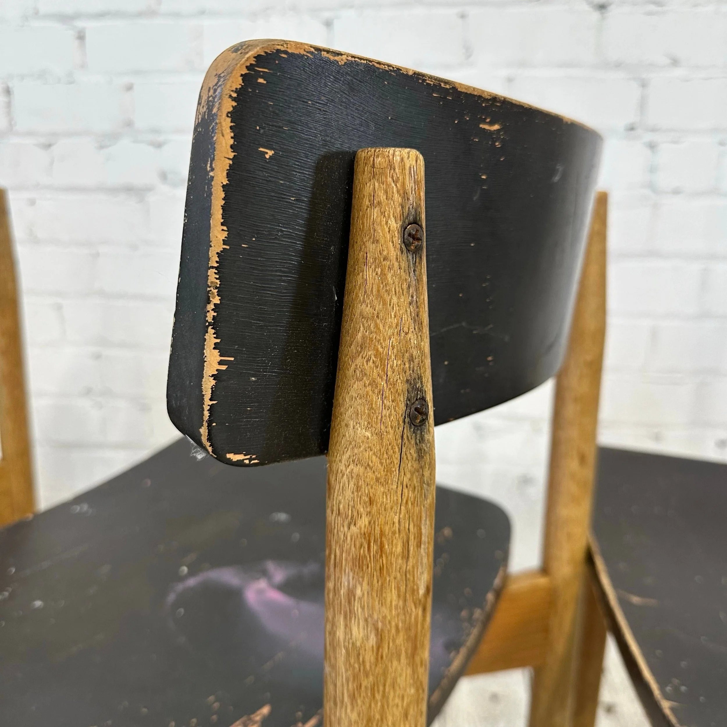 Set of 5 Mid Century Modern Gunlocke Chairs