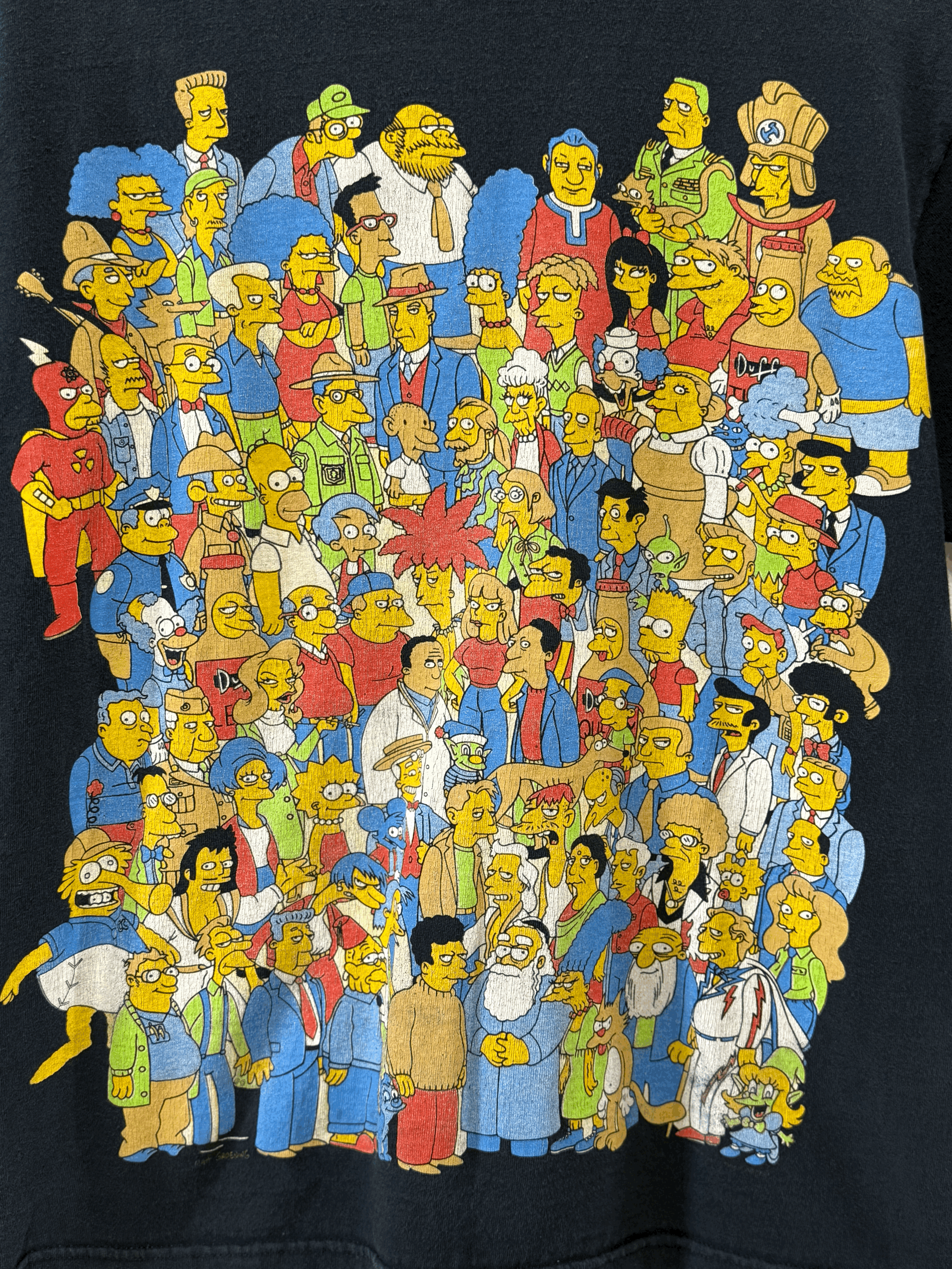 Heavy Cotton Faded Black Simpsons Tee - Size Medium - DNE 1294