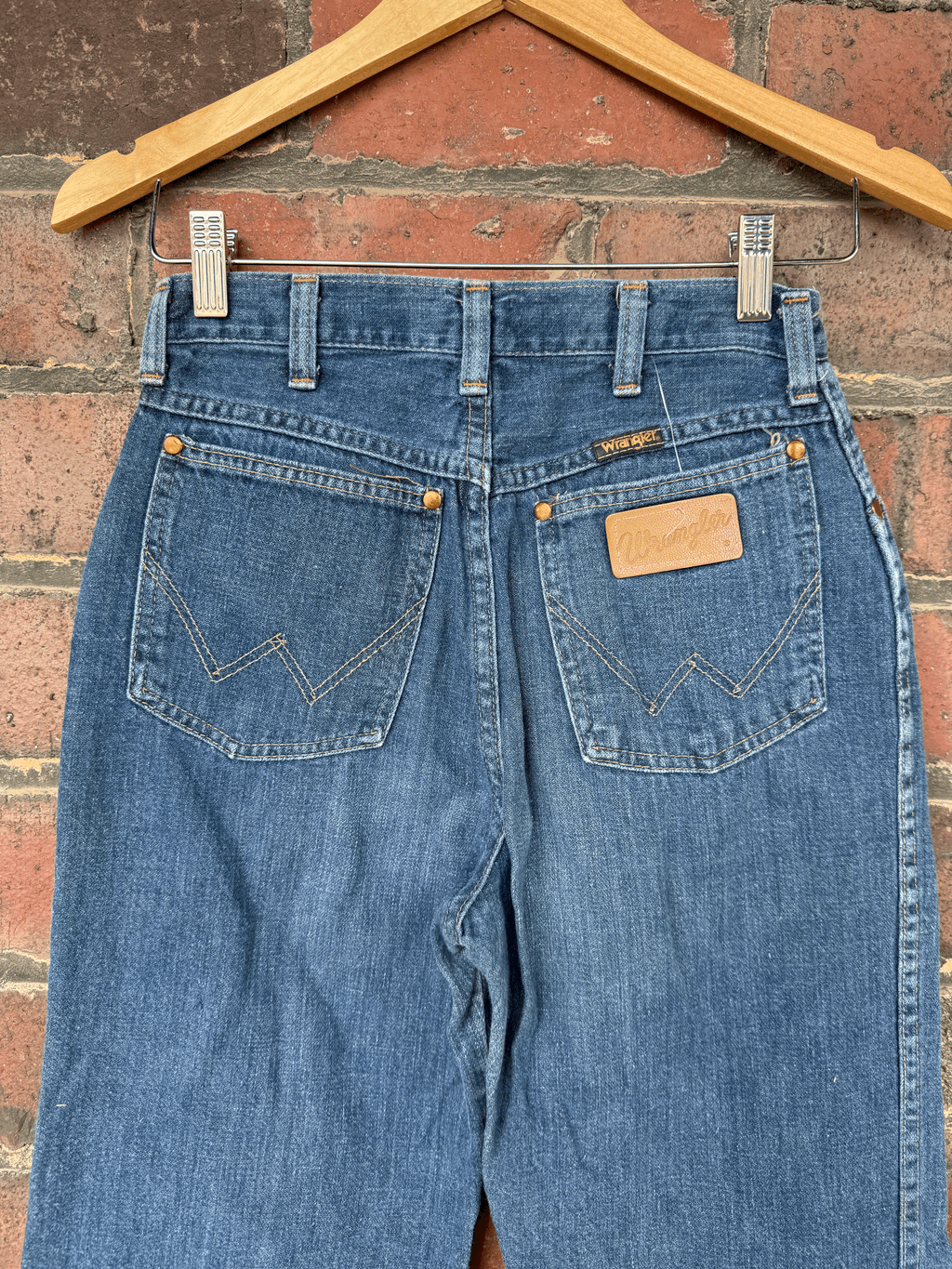 Vintage Women's Wrangler Jeans size 29x34