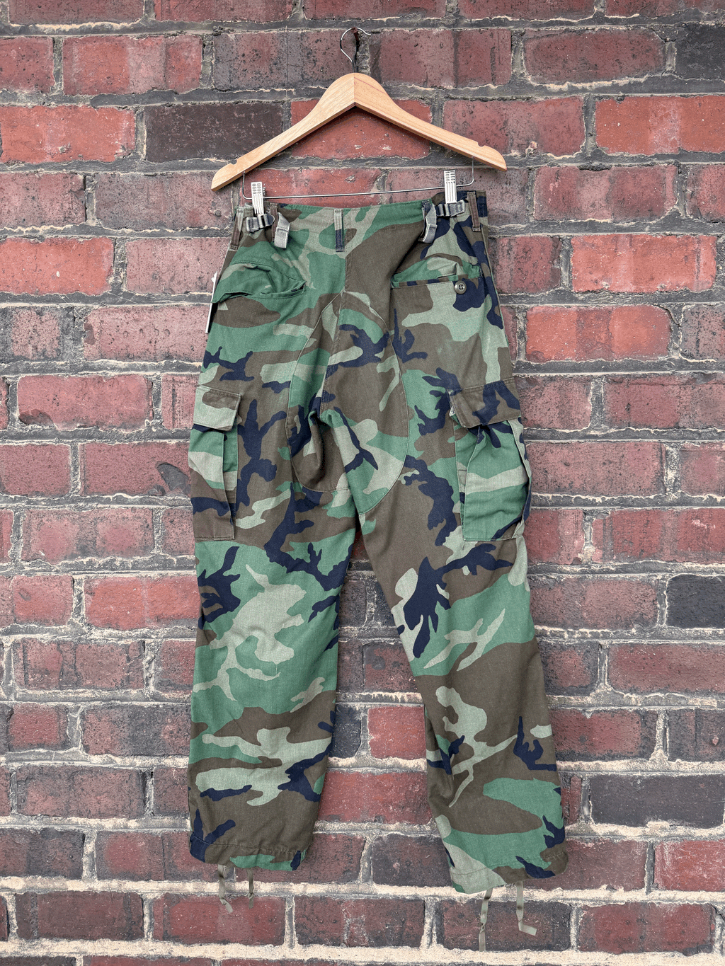 Vintage 90s Military Camo Cargo Pants
