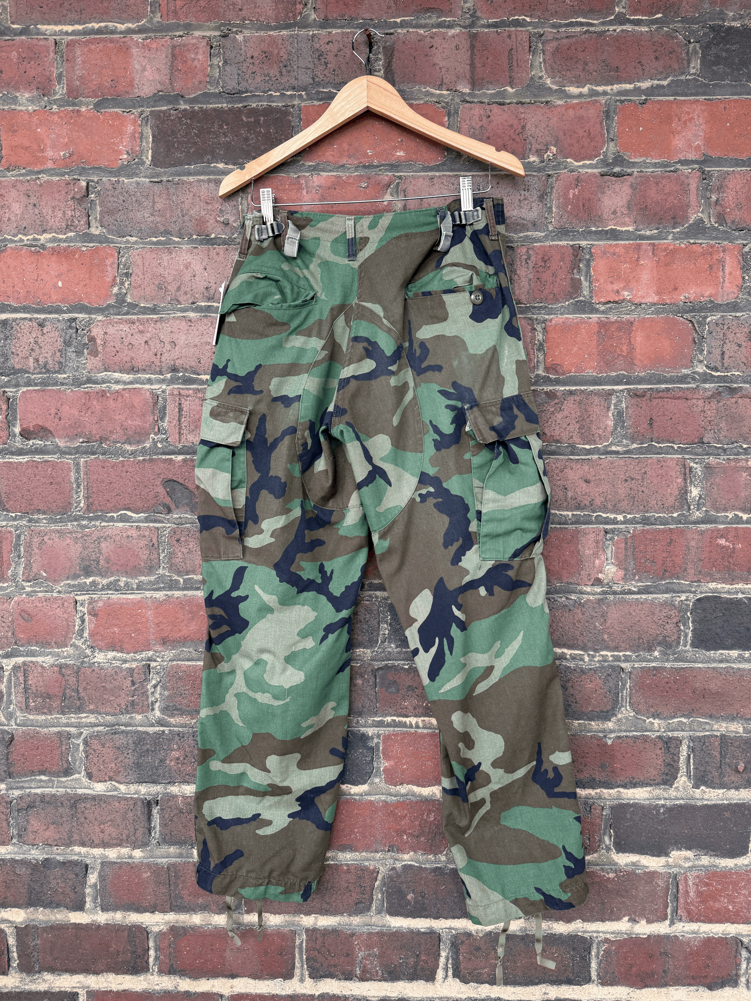 Vintage 90s Military Camo Cargo Pants