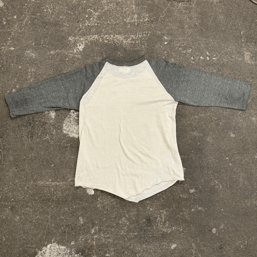 Kansas Raglan Tee Size M