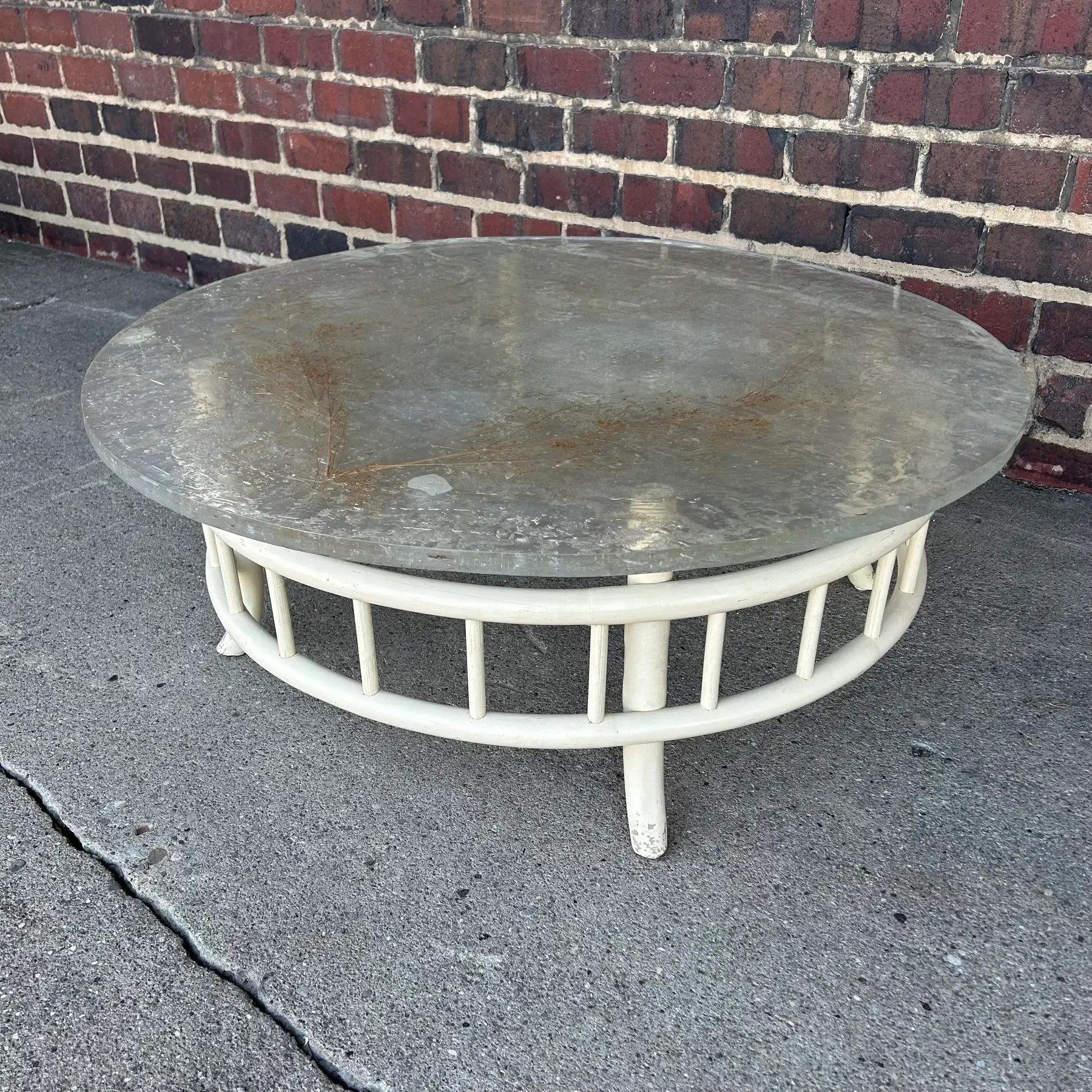 Tommi Parzinger Rattan Outdoor Round Coffee Table Willow and Reed