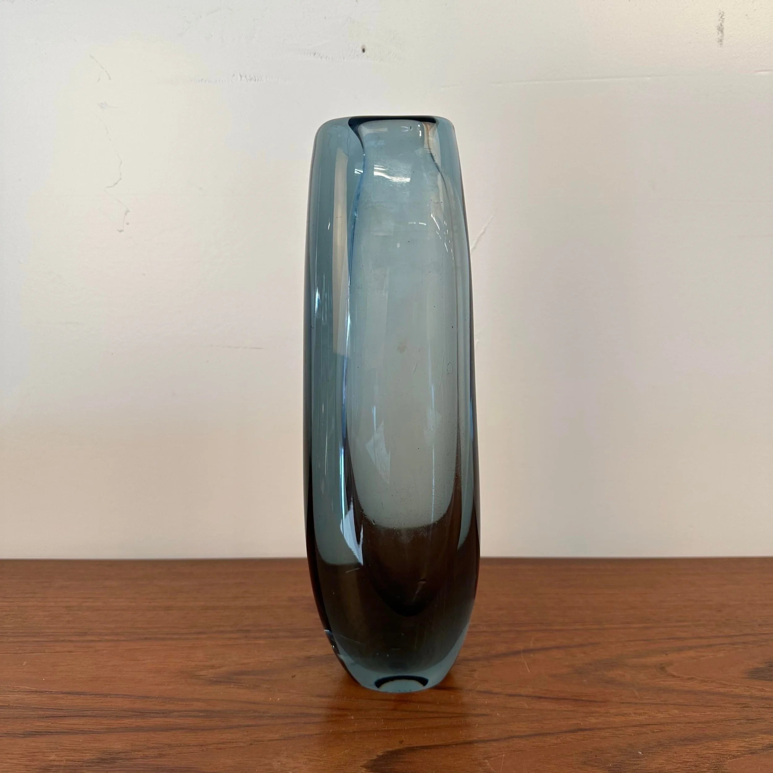 Vicke Lindstrand for Kosta Glass Vase