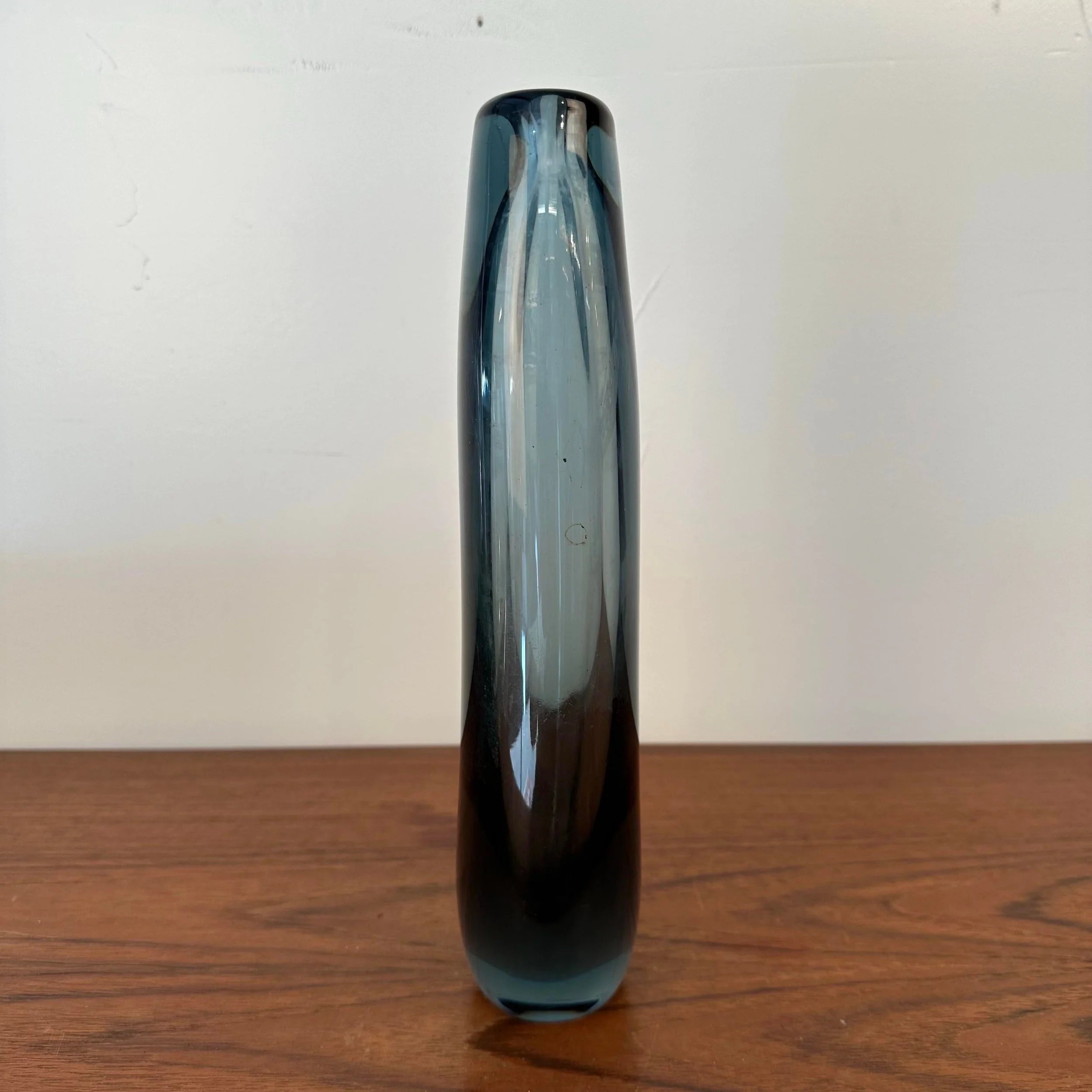 Vicke Lindstrand for Kosta Glass Vase