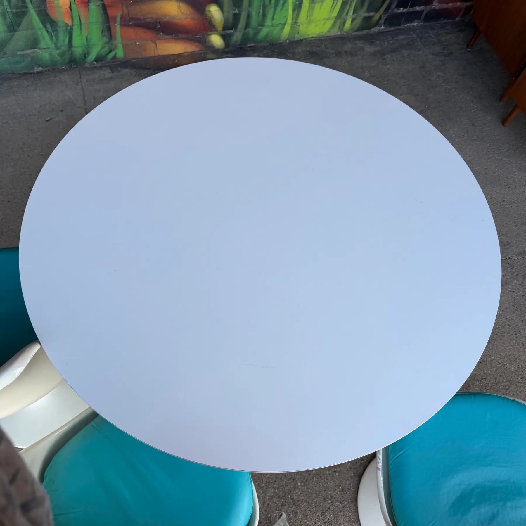 Vintage Eero Saarinen for Knoll, Tulip Chairs and a Tulip Table